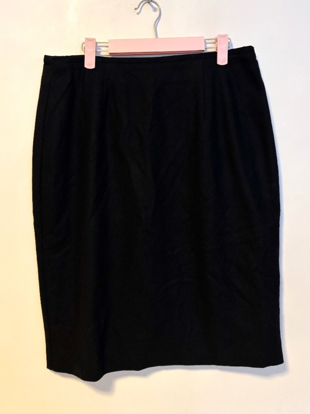 N McNaughton 100% Wool Pencil Knee Length Midi Skirt Black Womens US Size 14